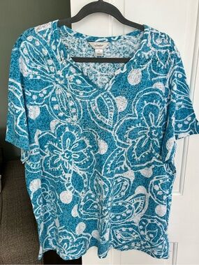 CJ Banks 2X short sleeve top